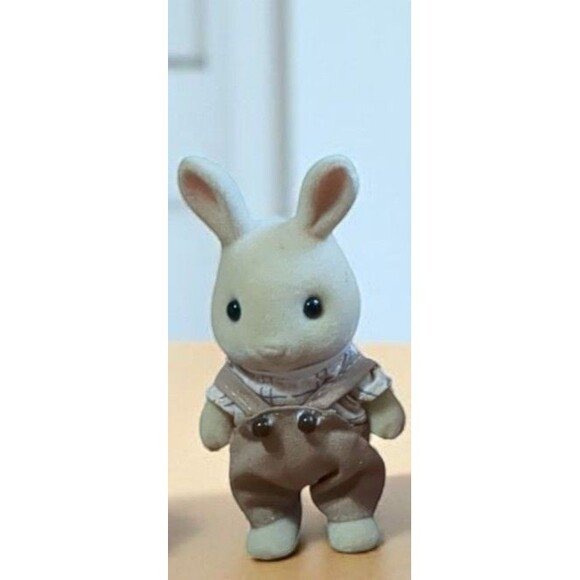 Sylvanian Families Calico Critters Milk Rabbit Family  Highchair Vintage - Picture 6 of 8